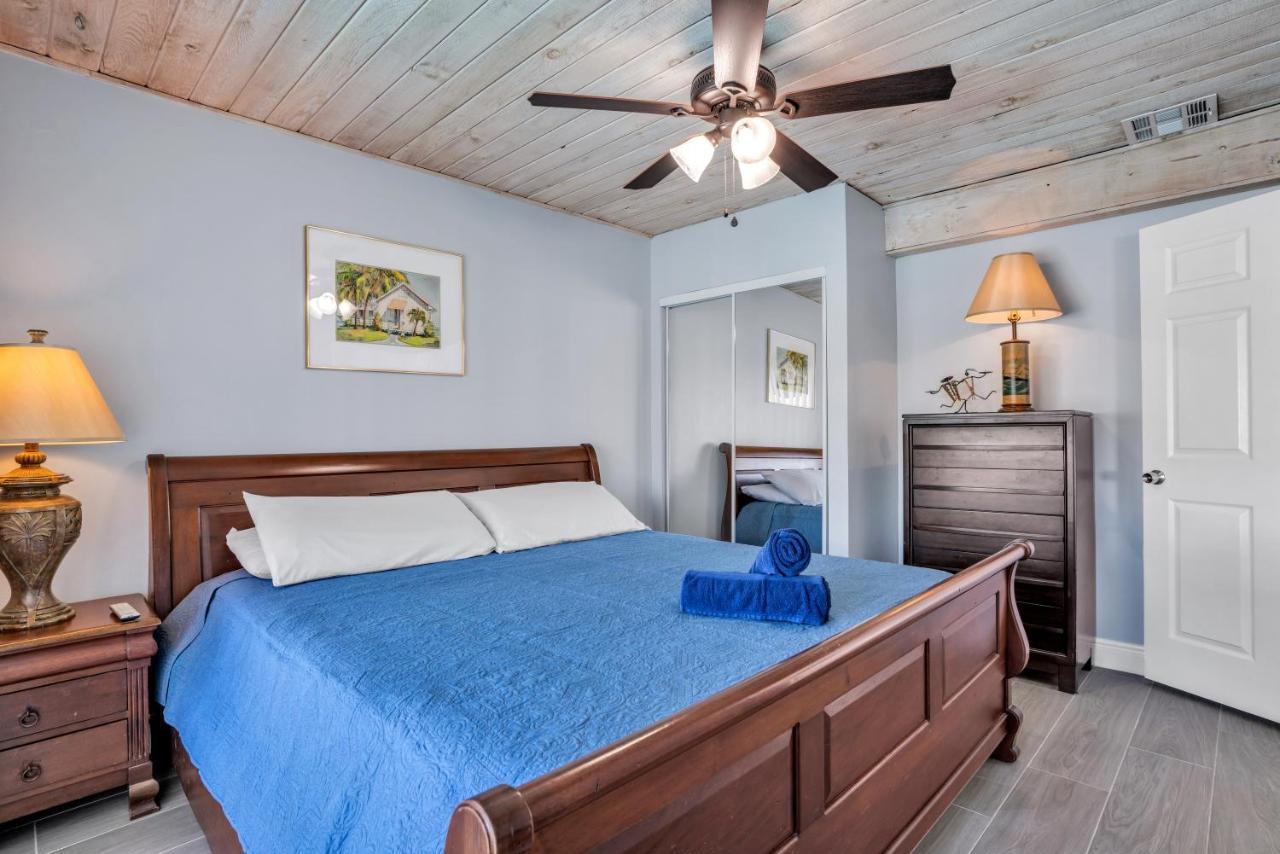פומפנו ביץ' 4 Bd Near Beach Spacious Solar Heated Pool Waterfront Home מראה חיצוני תמונה