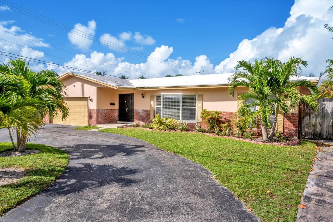 פומפנו ביץ' 4 Bd Near Beach Spacious Solar Heated Pool Waterfront Home מראה חיצוני תמונה
