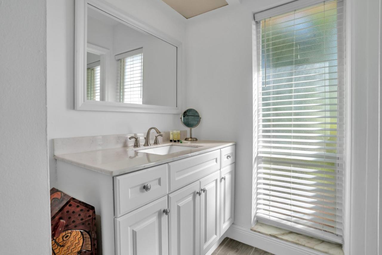 פומפנו ביץ' 4 Bd Near Beach Spacious Solar Heated Pool Waterfront Home מראה חיצוני תמונה