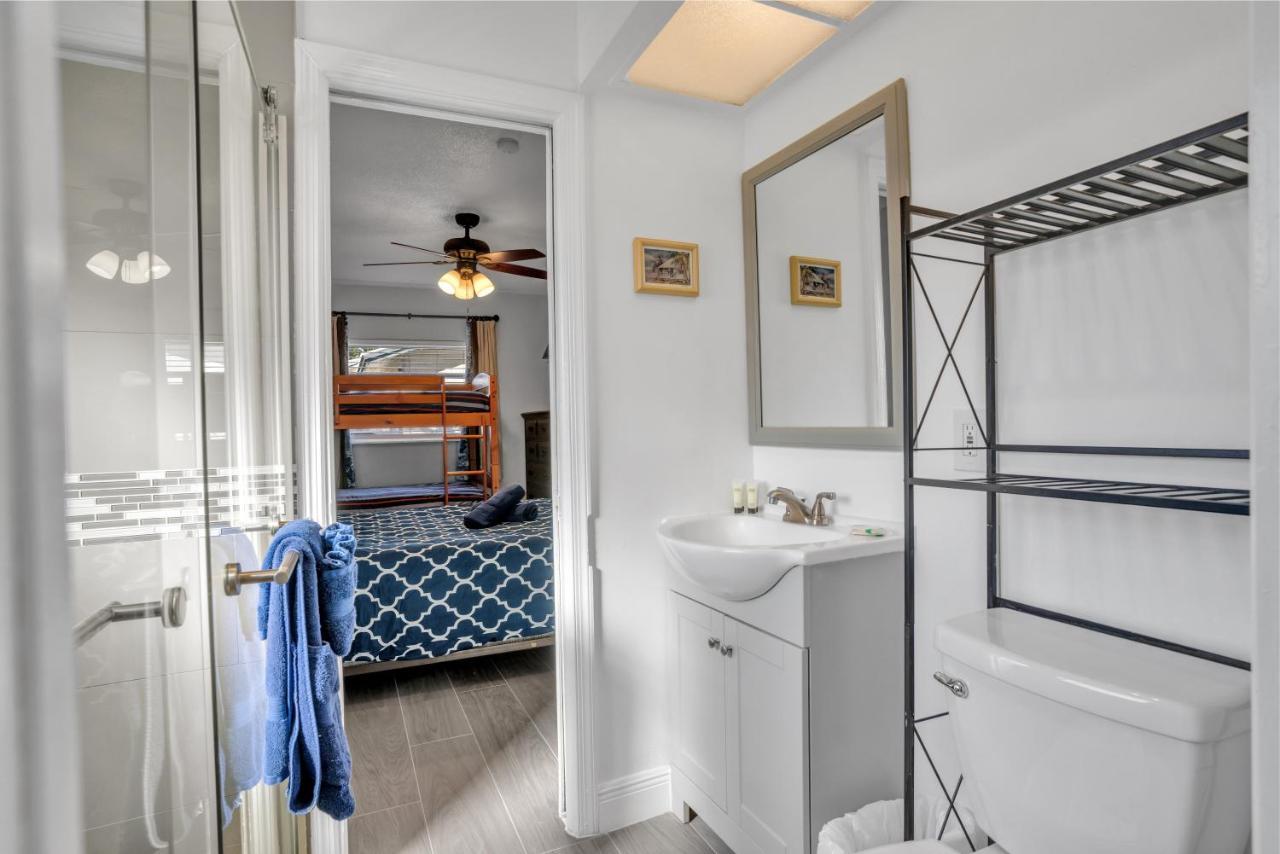 פומפנו ביץ' 4 Bd Near Beach Spacious Solar Heated Pool Waterfront Home מראה חיצוני תמונה